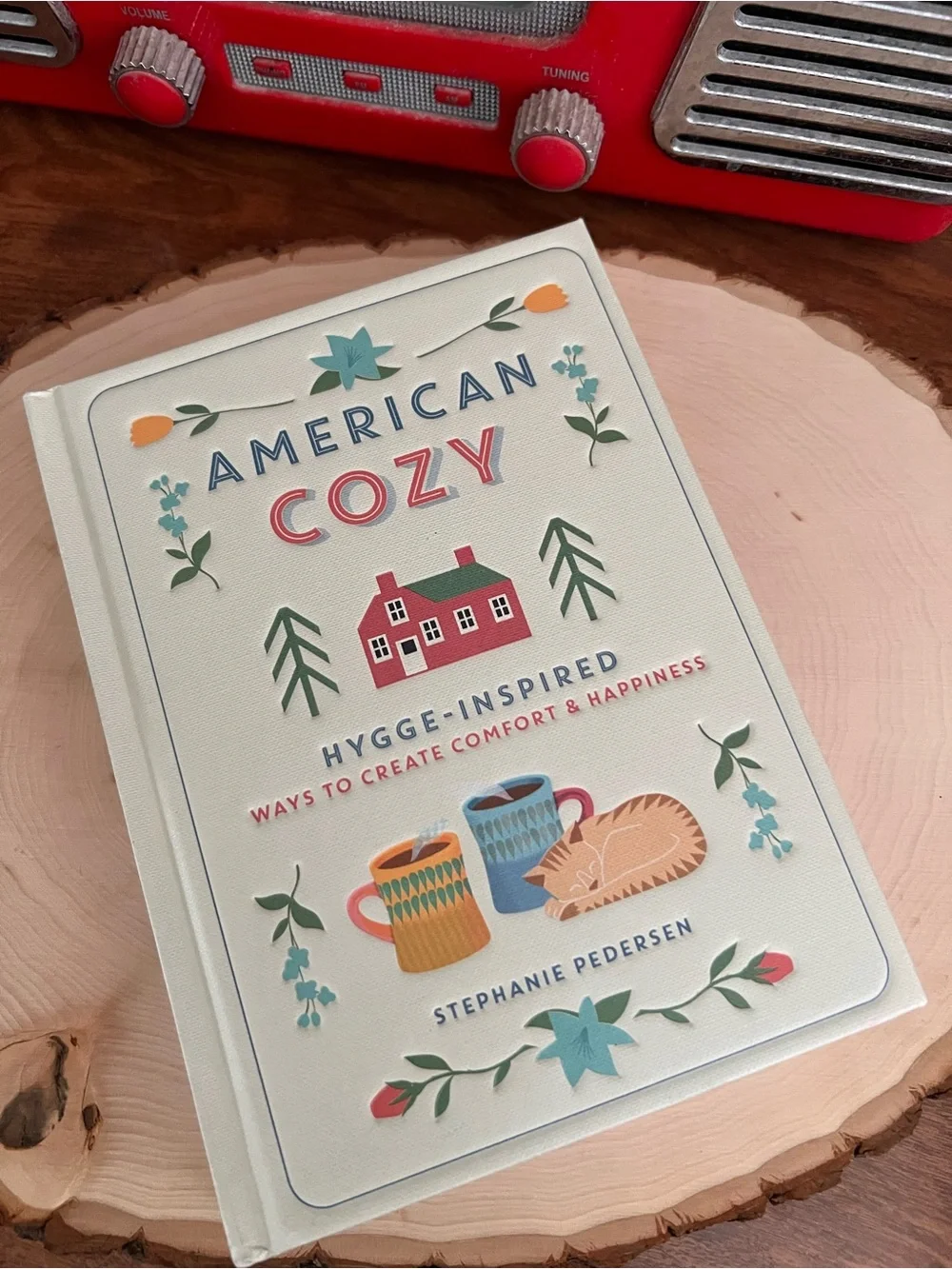 American Cozy Hygge-Inspired White Book - Comfort & Happiness